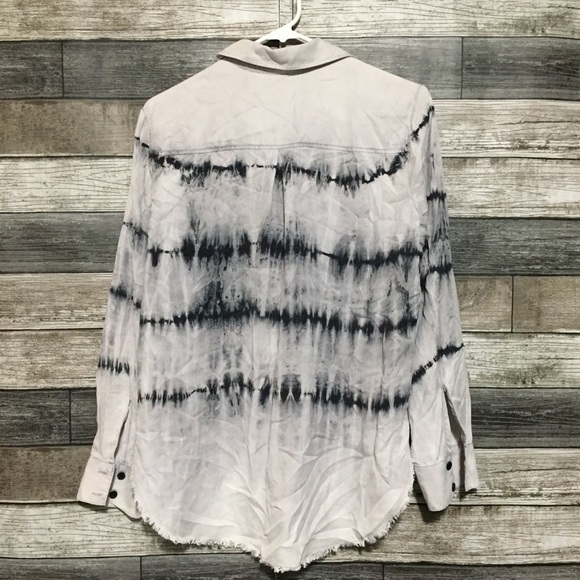 Cloth & Stone Tie Dye Button Shirt Women’s S Gray Raw Hem Lyocell Tencel - Picture 5 of 10